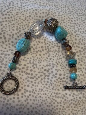 Turquoise Beaded Toggle Bracelet
